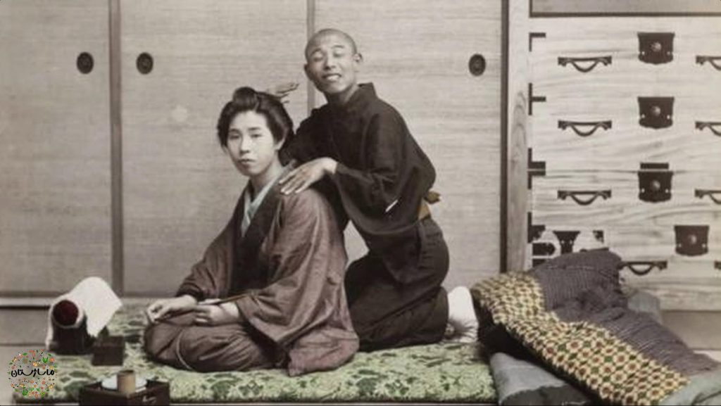 زن و مرد ژاپنی در حال انجام ماساژ آنما در زمان قدیم